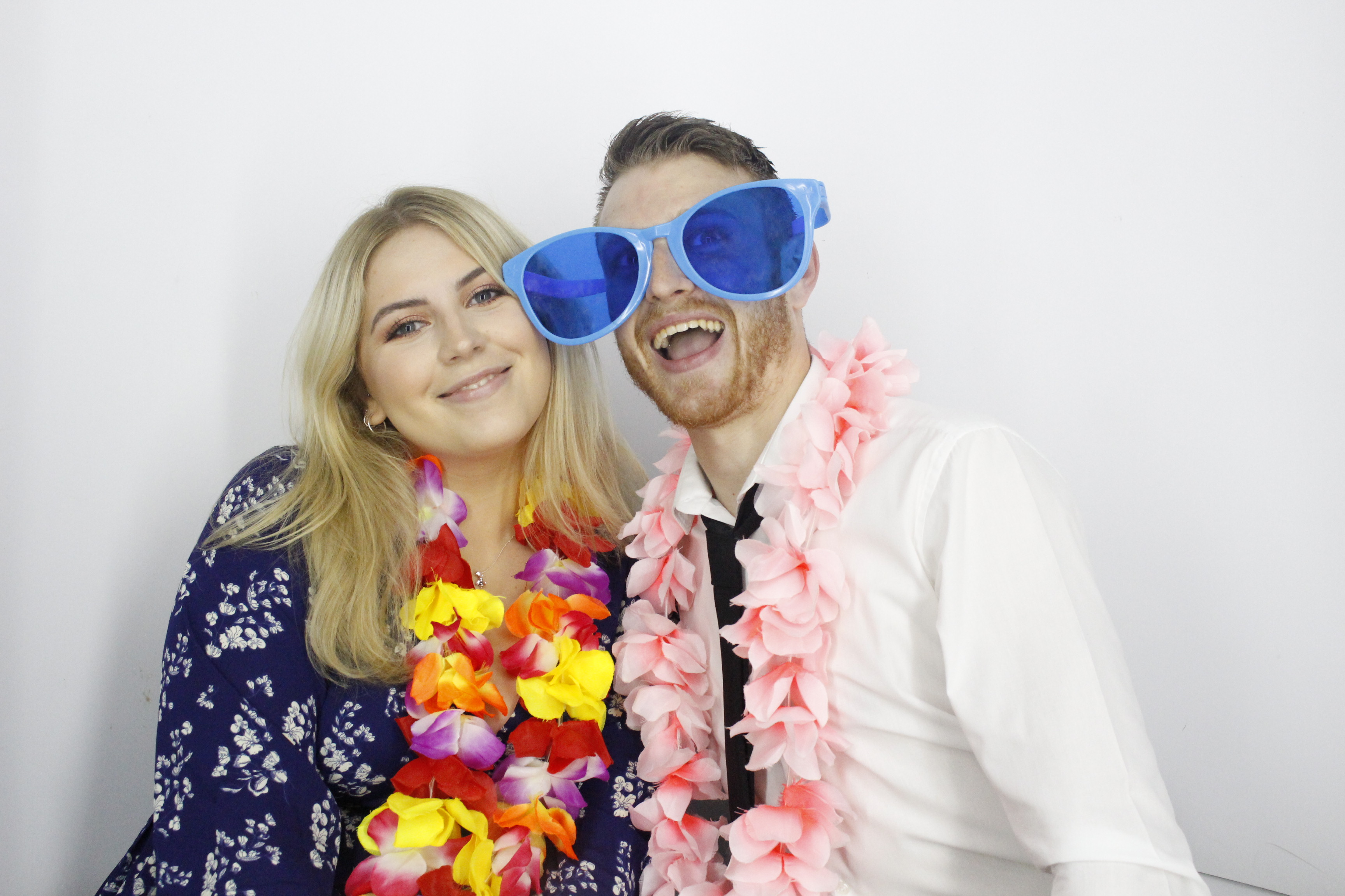 Sam & Rachel's Wedding | View more photos from the event at gallery.myphotoboothexperience.co.uk/u/MyPhotoBoothExperienceLtd/Sam-Rachels-Wedding